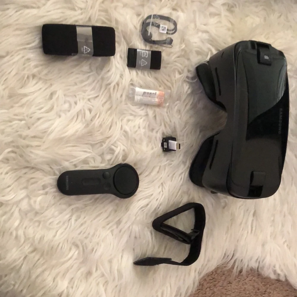 Samsung smartphone VR headset